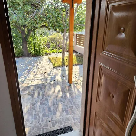 Skioni Garden Casa Holiday home *