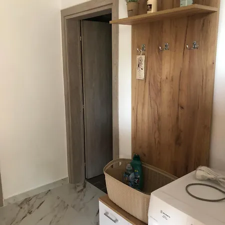 Holiday home Skioni Garden Casa