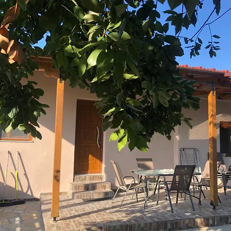 Skioni Garden Casa