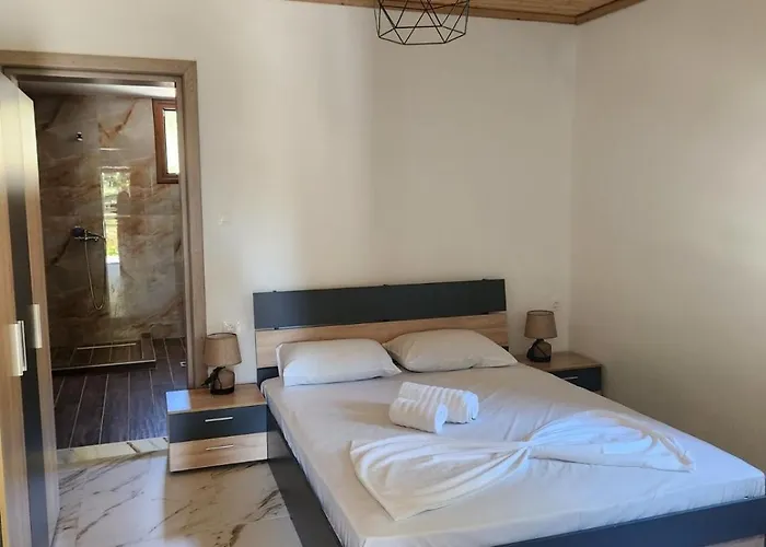 Feriehus Skioni Garden Casa *